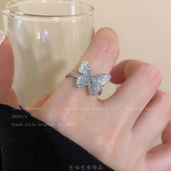 Blue butterfly open ring - Picture 3 of 4